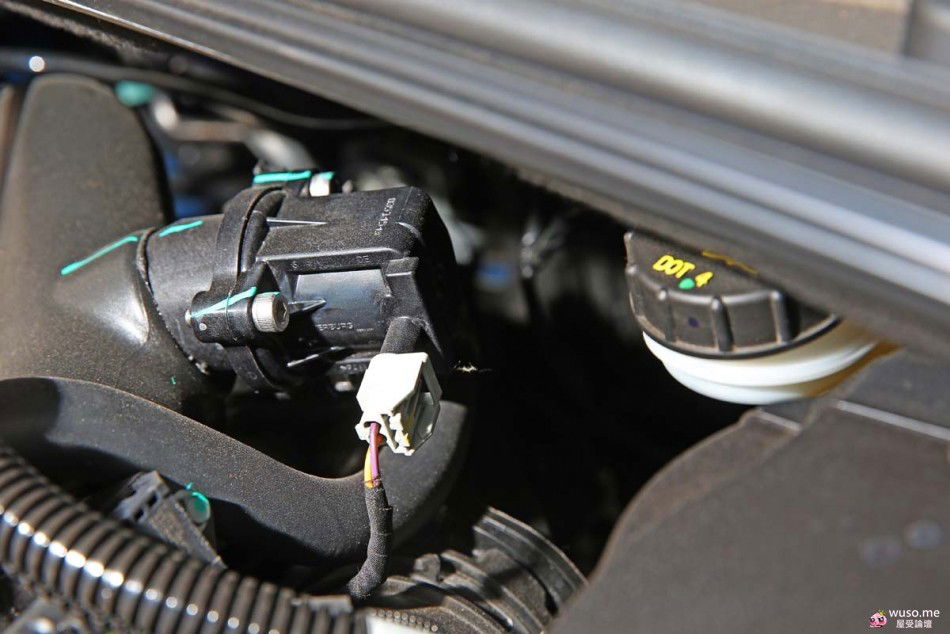 筆者發現1.5L EcoBoost上的進氣洩壓閥是採用電子控制，且採內洩式設計，對於增壓值的穩定與回油再加速的反 ...