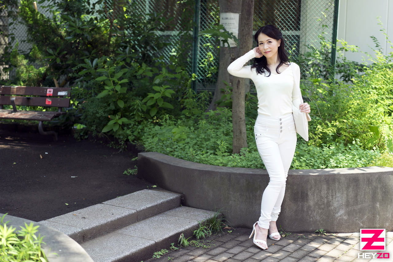 Inoue-Ayako_1413_gallery_005.jpg