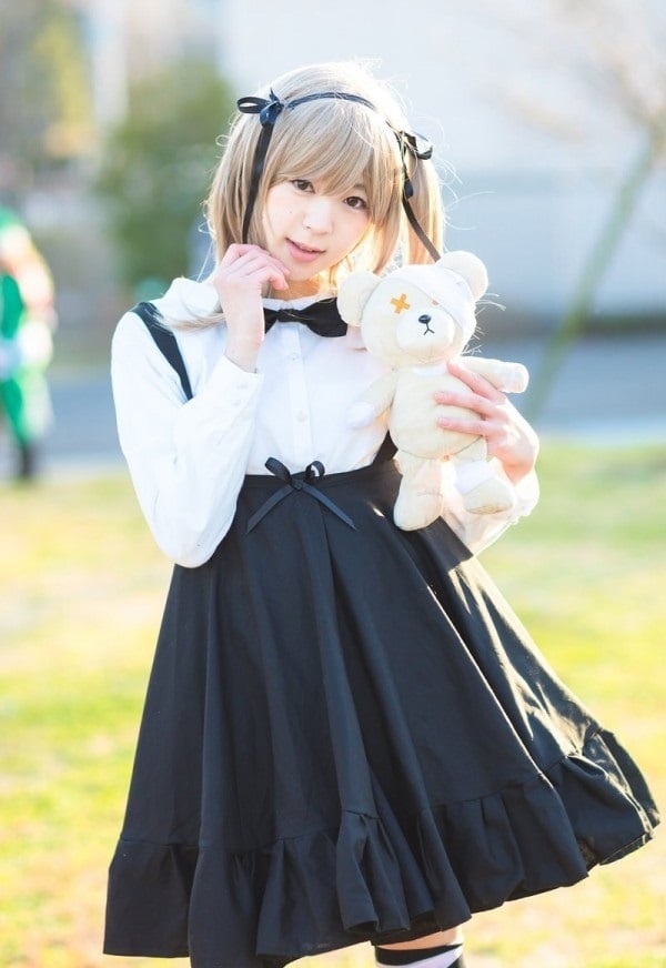 160141fizuvr8rhs7a60y3.jpg