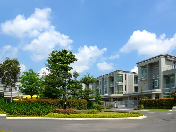 Exterior-of-the-Standard-Unit-2-600x450.jpg