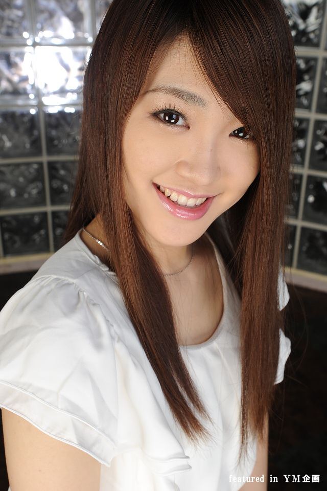 加藤萌衣02.jpg