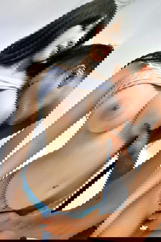 054348u55dv36uvv5tovfr.jpg