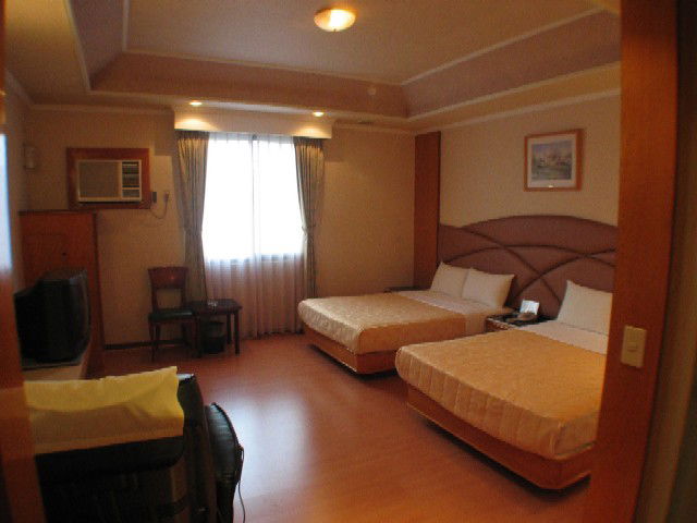 R156_655_01.jpg