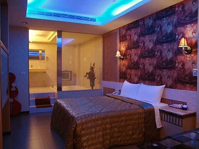 3270524_1.jpg