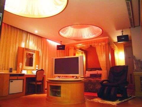 1084_5_image.jpg
