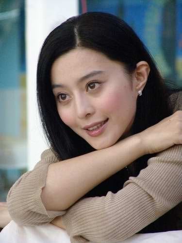 范冰冰典型的桃花眼