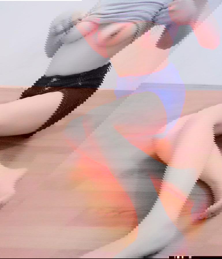 21091793.jpg