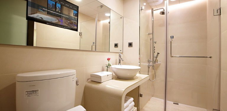 beauty-hotels-taipei-beautique-hotel-superior-suite-4.jpg