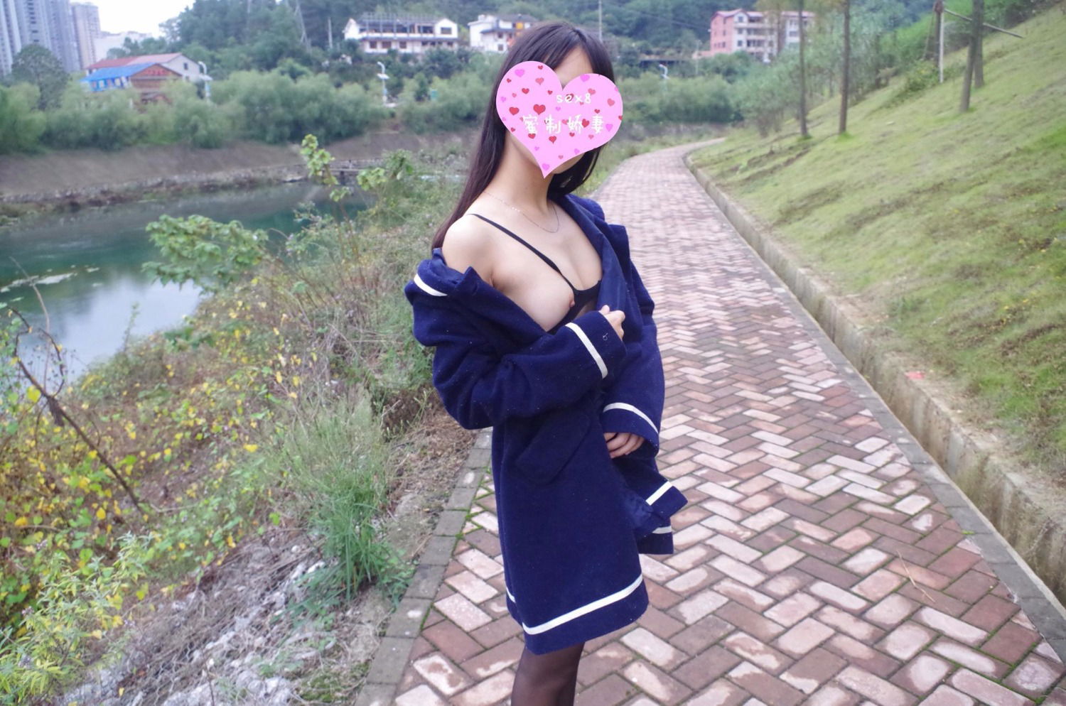 1305478.jpg
