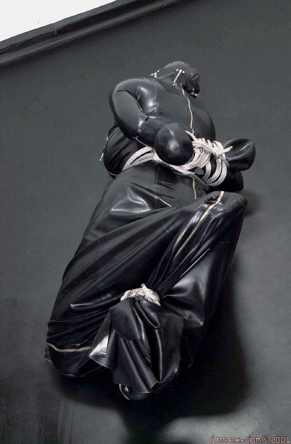 1016rubber02_20.jpg