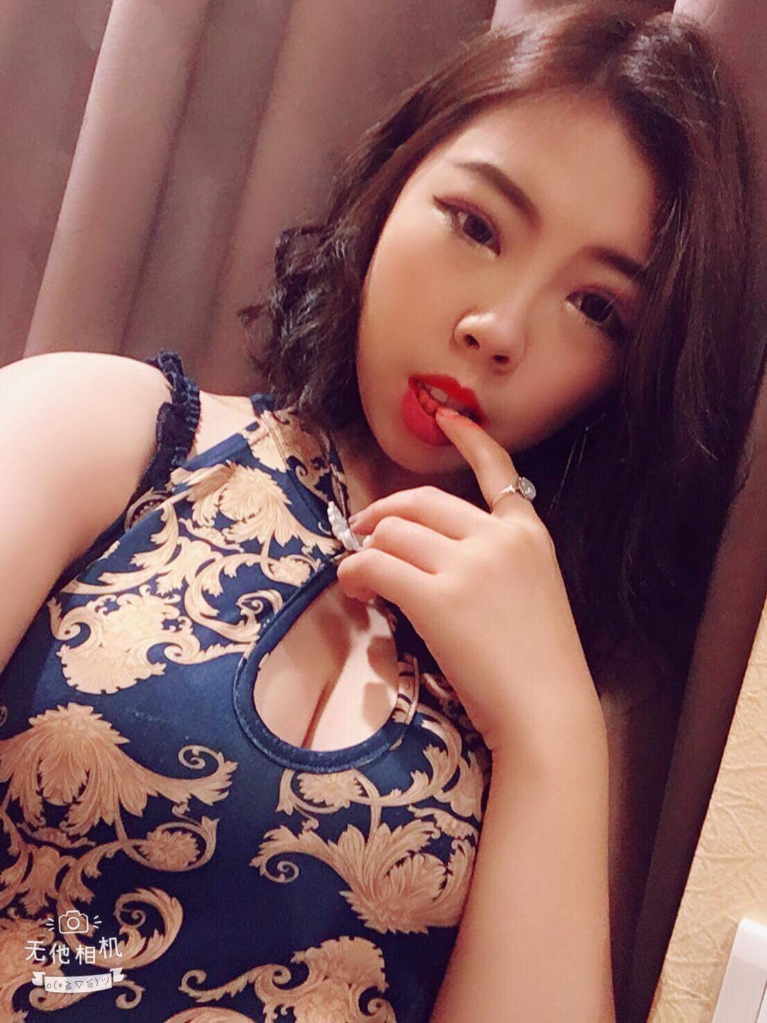 163445l4croppx7ne8roq2.jpg