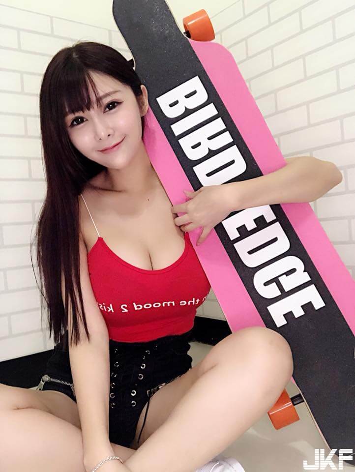 105254txn9s3vdksnqy4yk.jpg