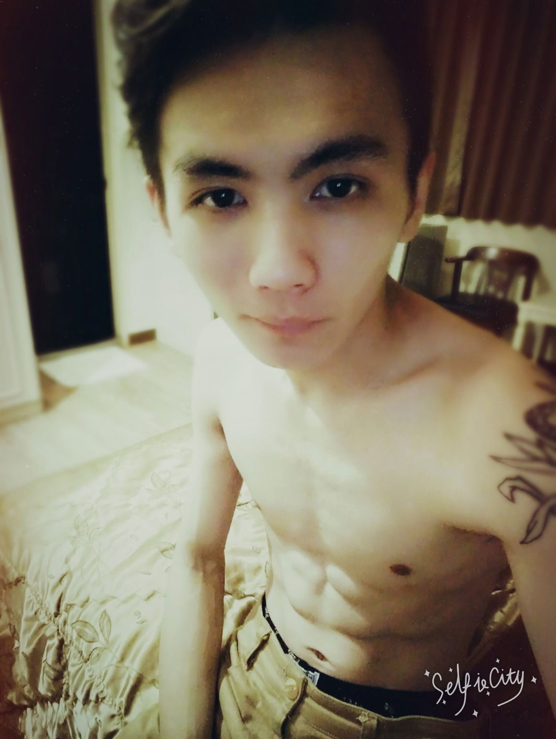 SelfieCity_20160406231935_save.jpg