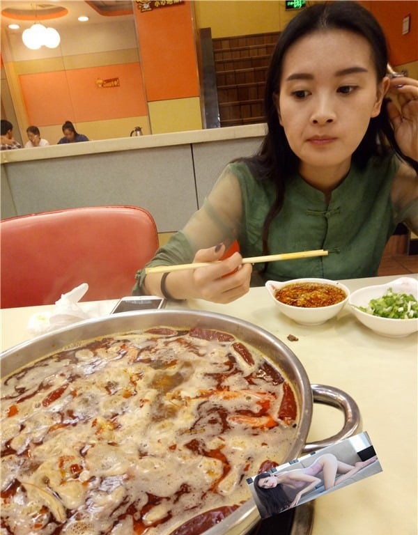 2107396sgsn6qc6lhhbnni~01.jpg