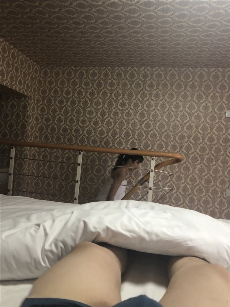 131416731a7gsn2iynai41.jpg