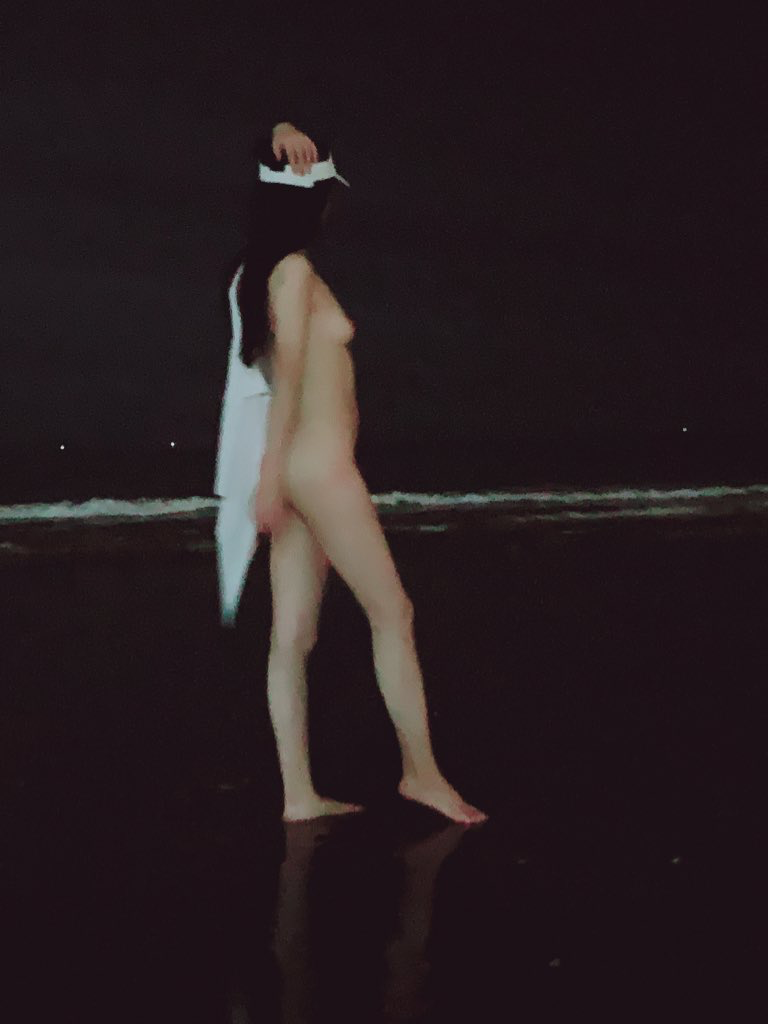 89D5D9D0-5E5A-43EB-8EC8-6F637EB591FA.png