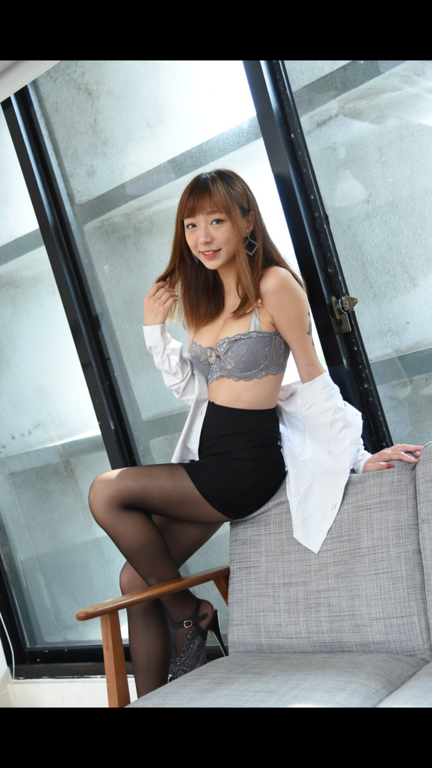 84EEE086-9725-4E83-87B3-856AE4CDCF3A.png