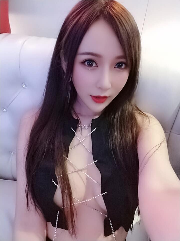 182552bd0j5hoooznh0p00.jpg
