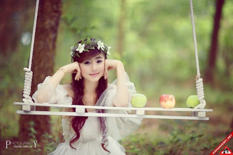 bo-anh-girl-xinh-cung-huong-dong-gio-noi-8-768x480.jpg