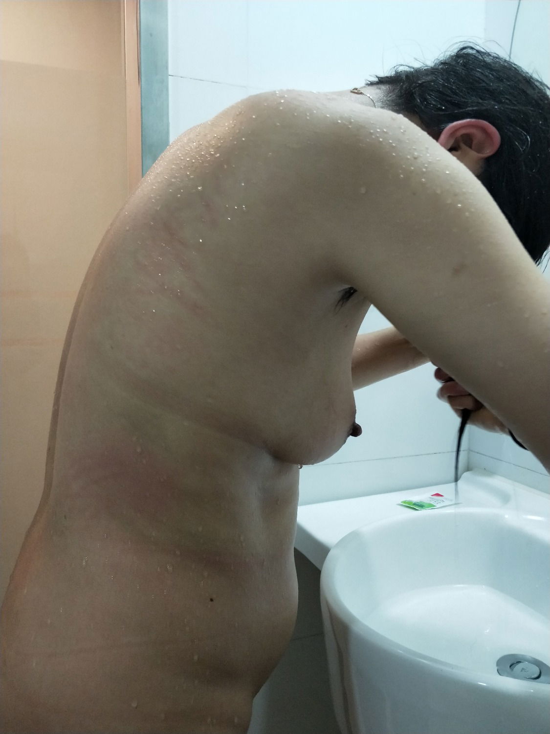 08212069.jpg