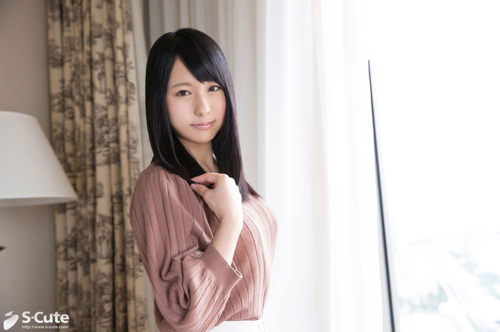 486_izumi_01-001.jpg