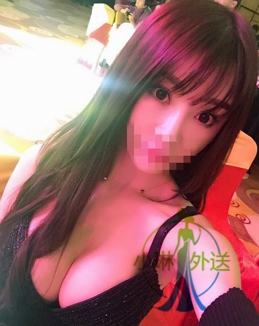 71404111_576094629798346_7764893231526969344_n_副本.jpg