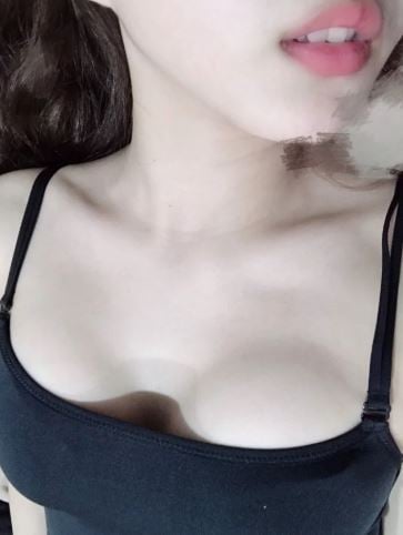 987.JPG