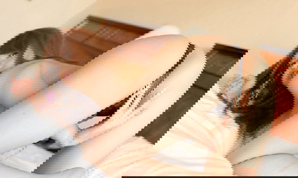 四つん這い_お尻_美尻_エロ画像_04.jpg