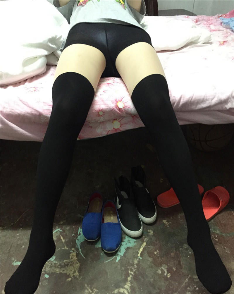 wk~02.jpg