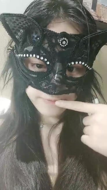 STP14127 【萝莉和御姐姐妹花】两女两男互玩，性感丁字裤翘着屁股69互舔，上位骑乘抽.jpg