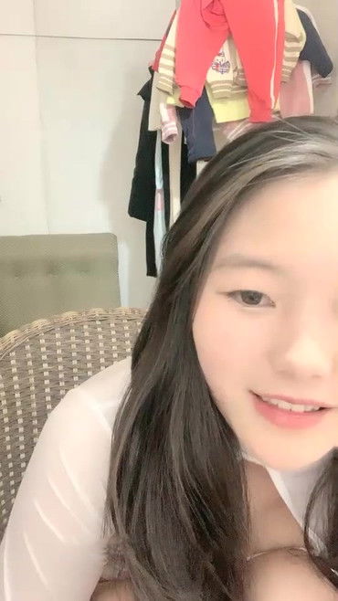 STP14317 高颜值长相甜美妹子夫妻啪啪大秀 情趣装丁字裤扶着沙发后入 跳蛋塞逼玩弄毛.jpg