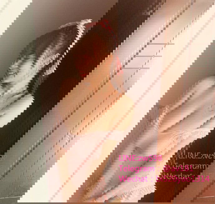 233410gj89ze20pl1g89b9.jpg
