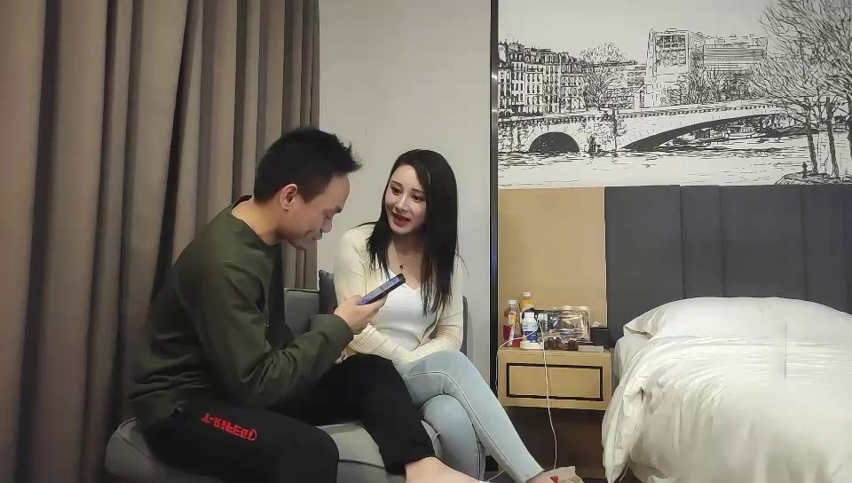 STP18674 牛仔裤性感大奶妹子啪啪，穿上连体丝袜后入骑坐大力抽插猛操.jpg.jpg