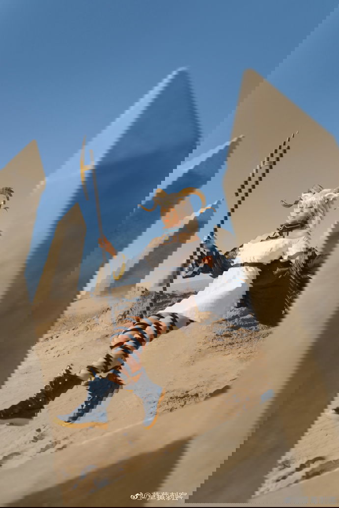 090246rb9gtzrnmtnjptok.jpg