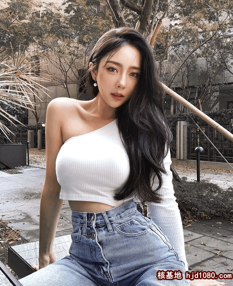 F318C3B9-91FF-406D-A38C-3CA90D0902F4.gif