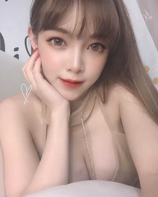 F5D7D492-EDA1-4435-83DE-E54967E0DFA6.png