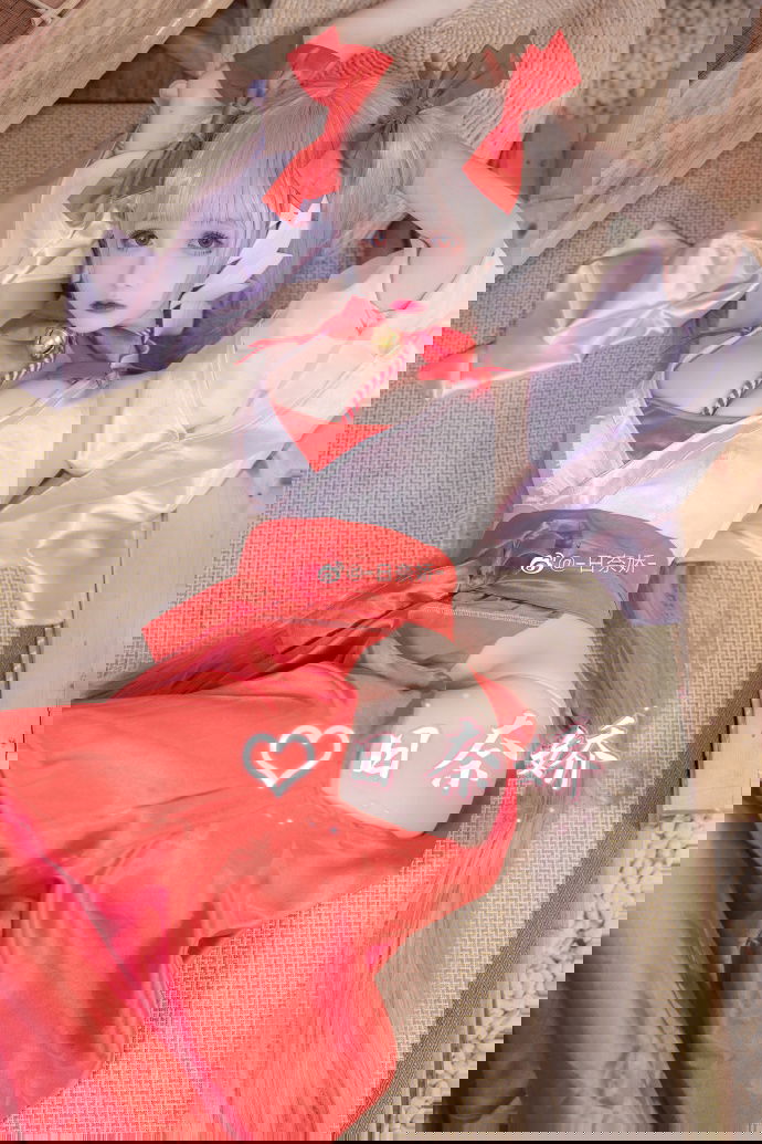 0909403lvr3heclvtvcrhv.jpg