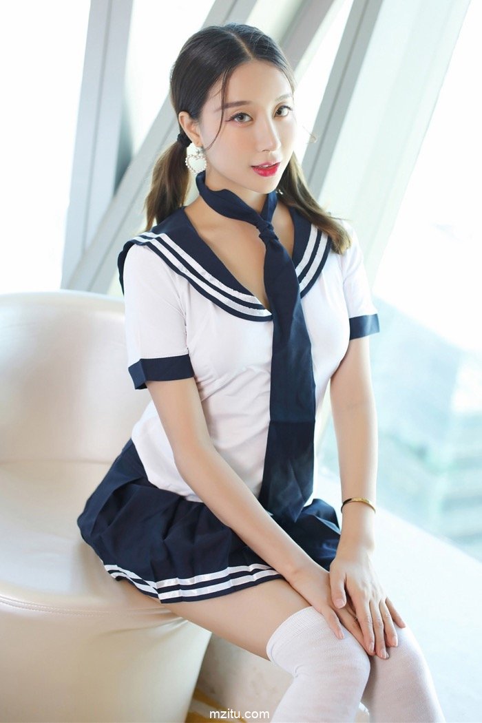 02b02.jpg