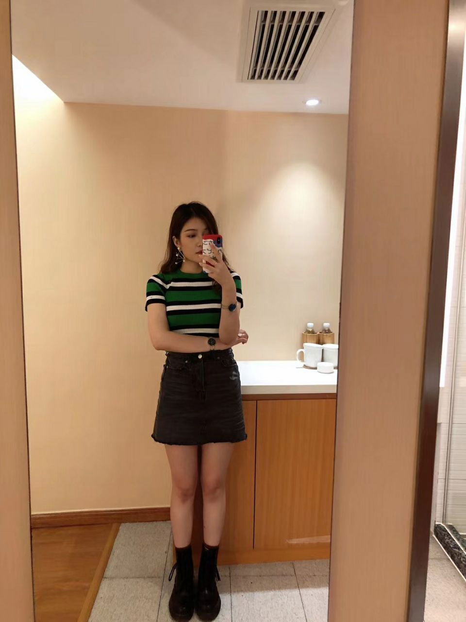 13 (6).jpg