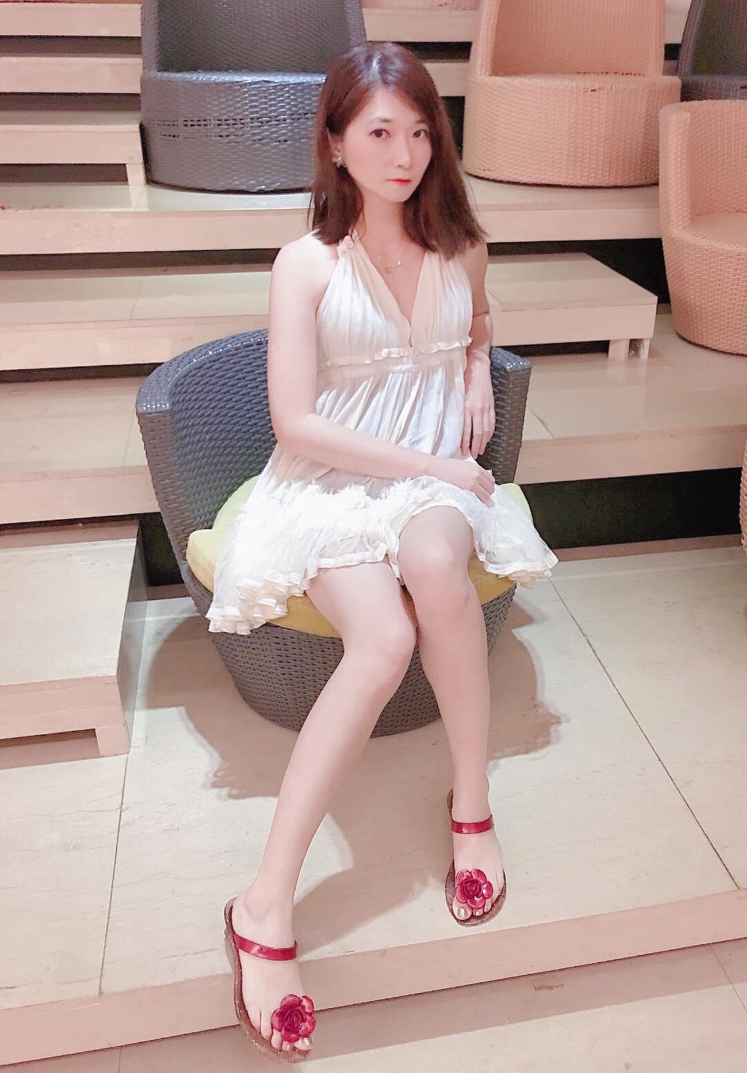 983.jpg