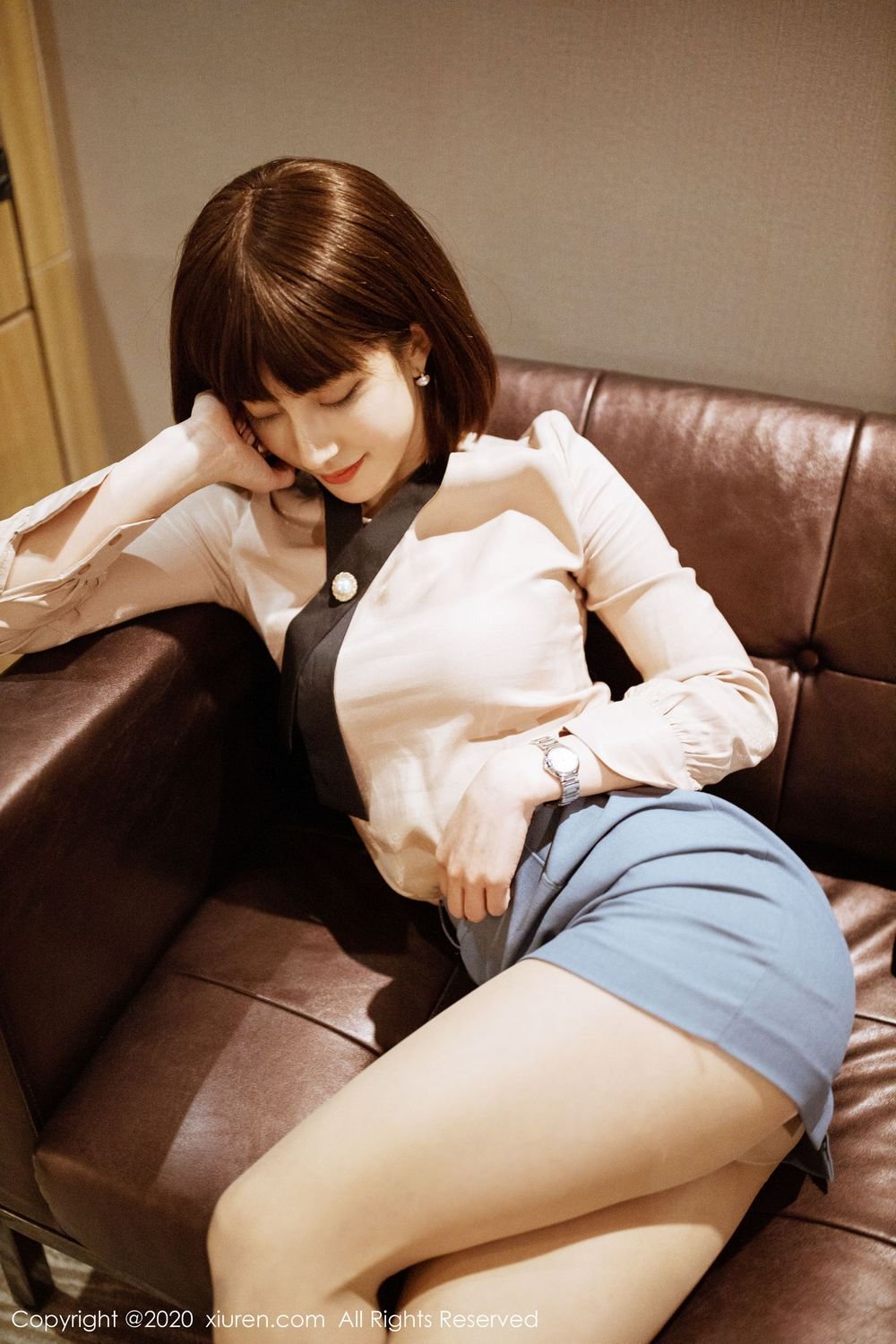 5e1bee83737700d87e1db2876b374bc1.jpg
