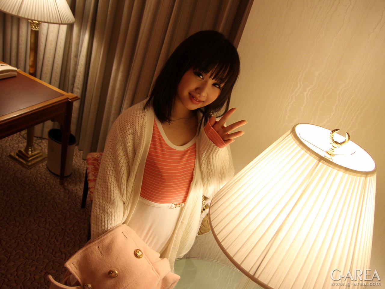 pg_512nana120.jpg