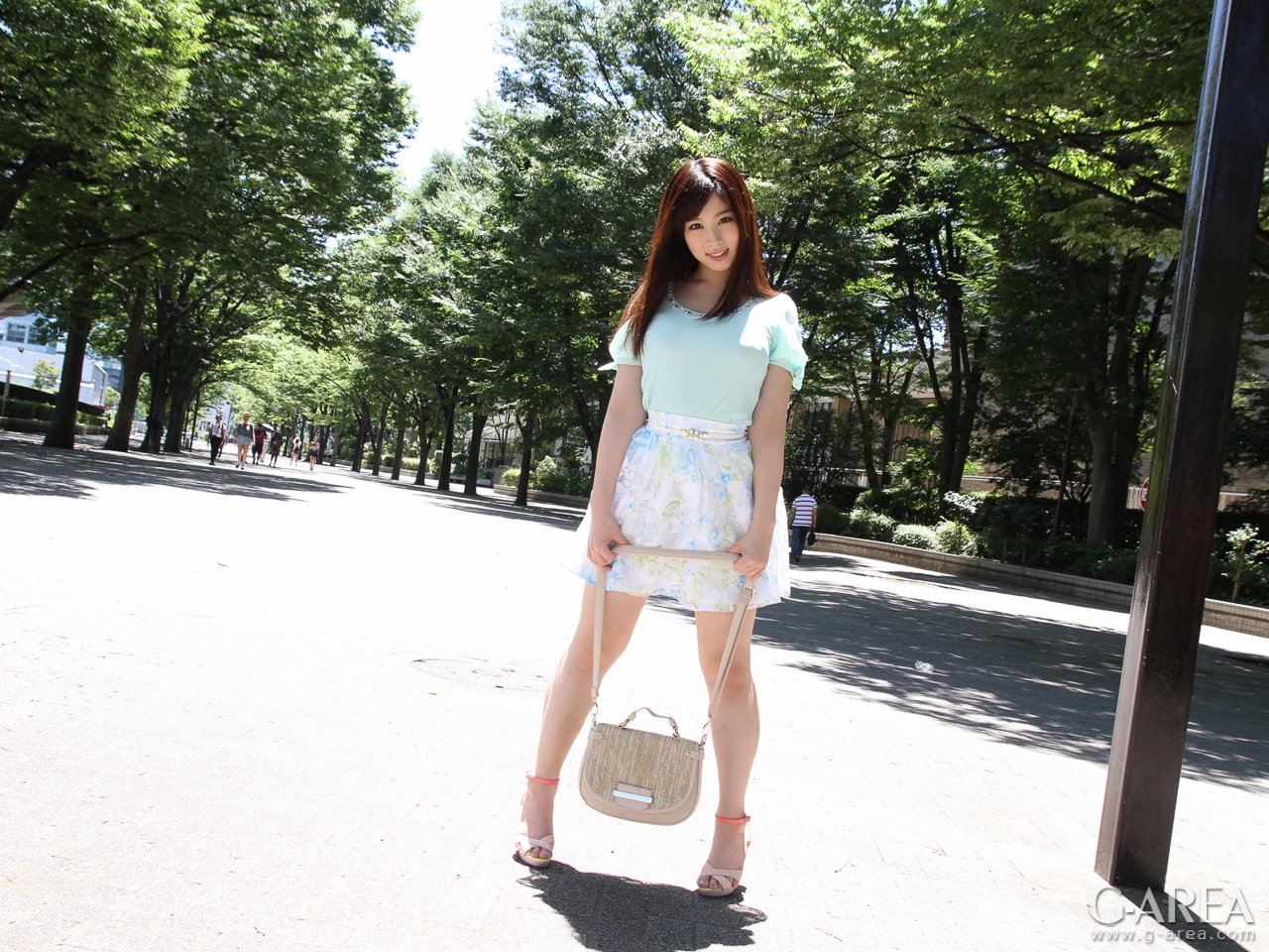 pg_537chinami003.jpg