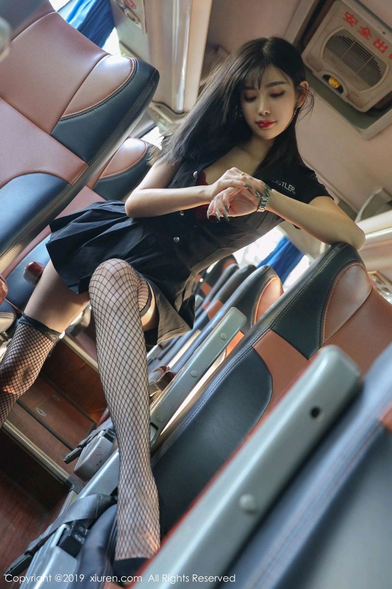 c1b1a18e7e3c9b7b8ba6222cef518da3.jpg