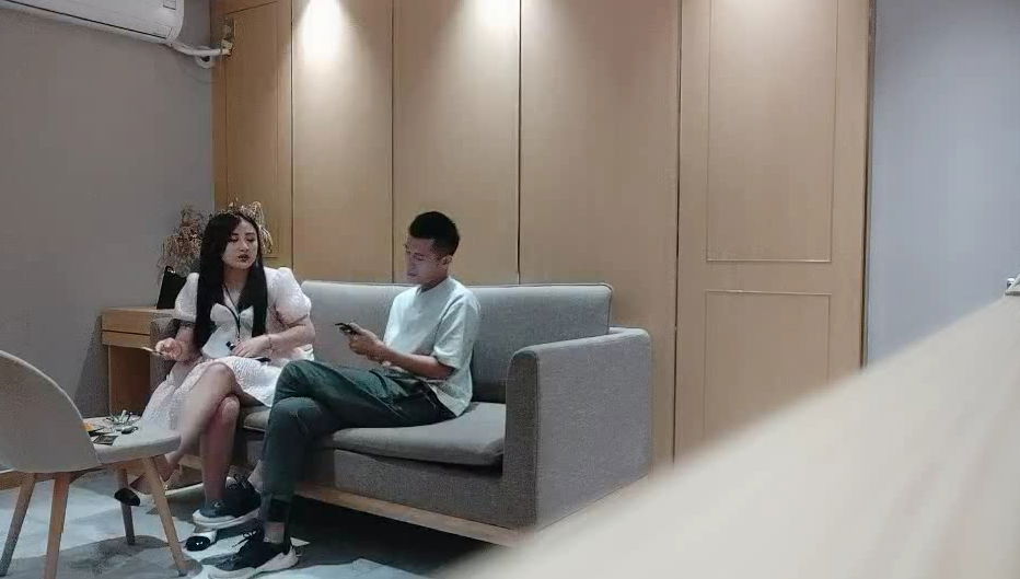 aaxv.xyz-STP21562 肉肉身材花臂纹身少妇 互摸舔奶调情 抬起双脚正面抽插 扶着屁股后.jpg
