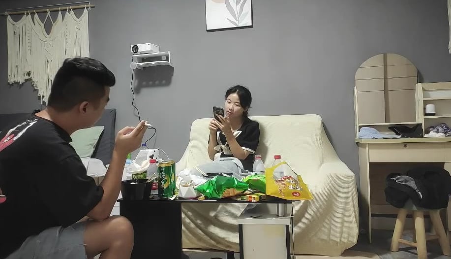 aaxv.xyz-STP21606 专找阿姨玩今晚约了个年轻短裙小姐姐，吃饱喝足思淫欲，再来一炮扒.jpg