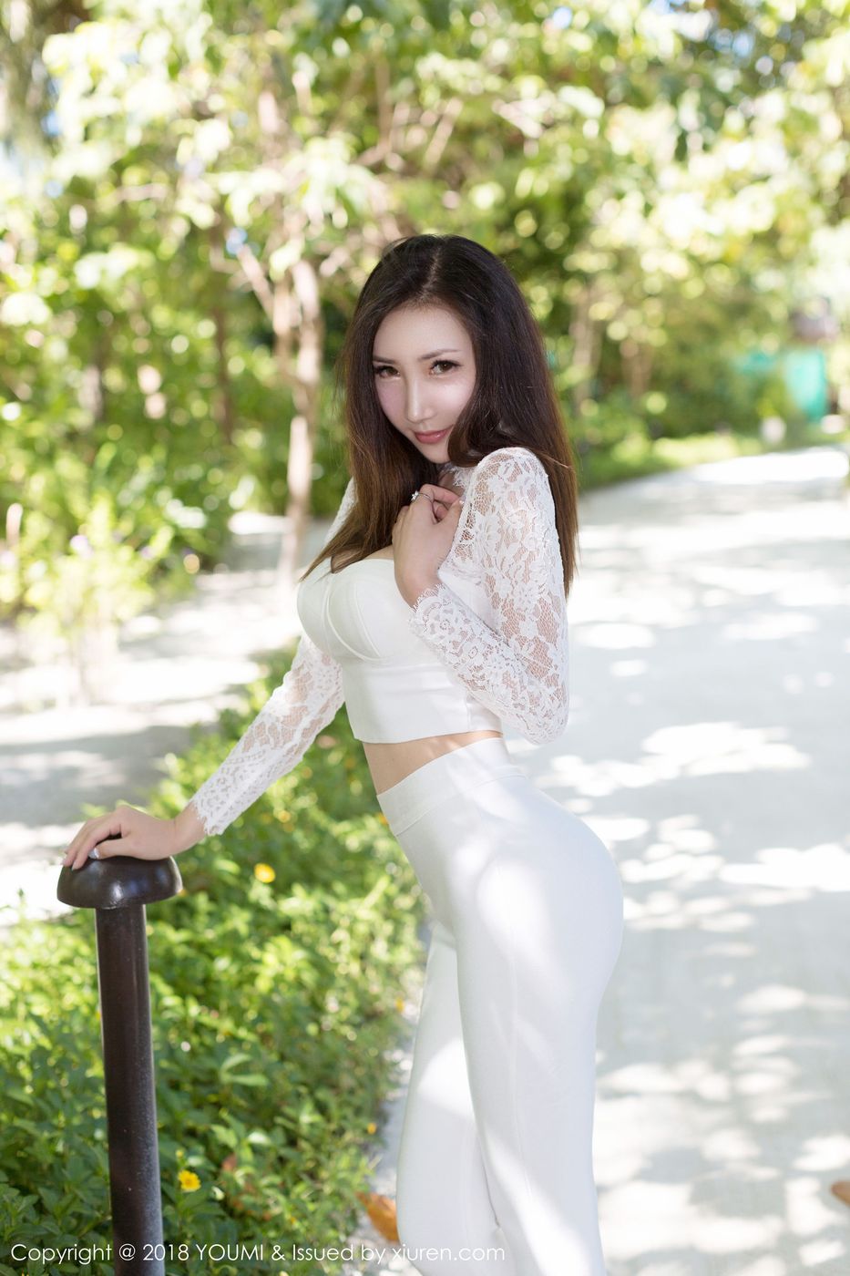 09f22b1b6c76e5b8427fecb24eb37d68.jpg
