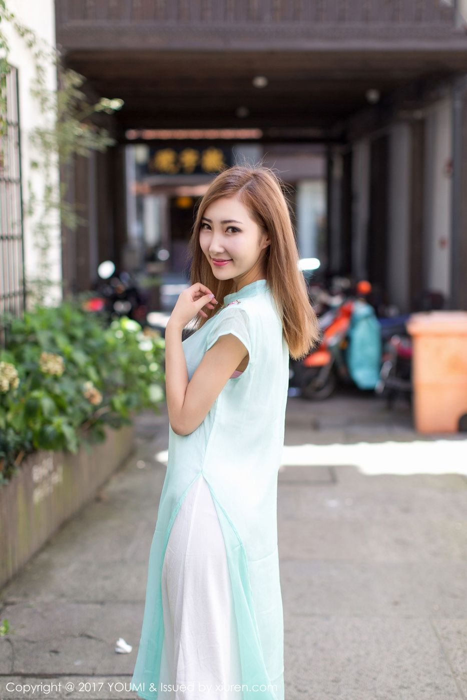 f370c21cb82647aeea64da70f764dc48.jpg