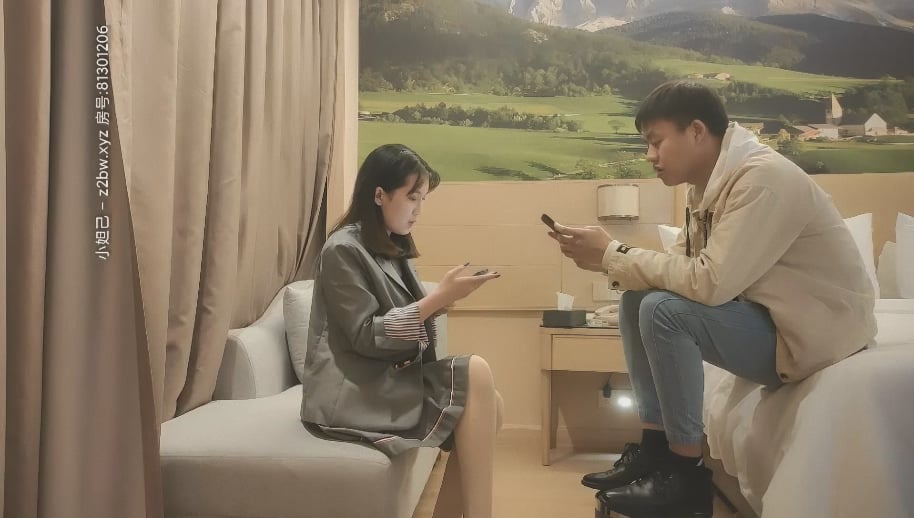 bbsxv.xyz-STP22321 初恋女神来袭 甜美校园风 温柔苗条娇嫩00后 品质保证人气爆棚.jpg