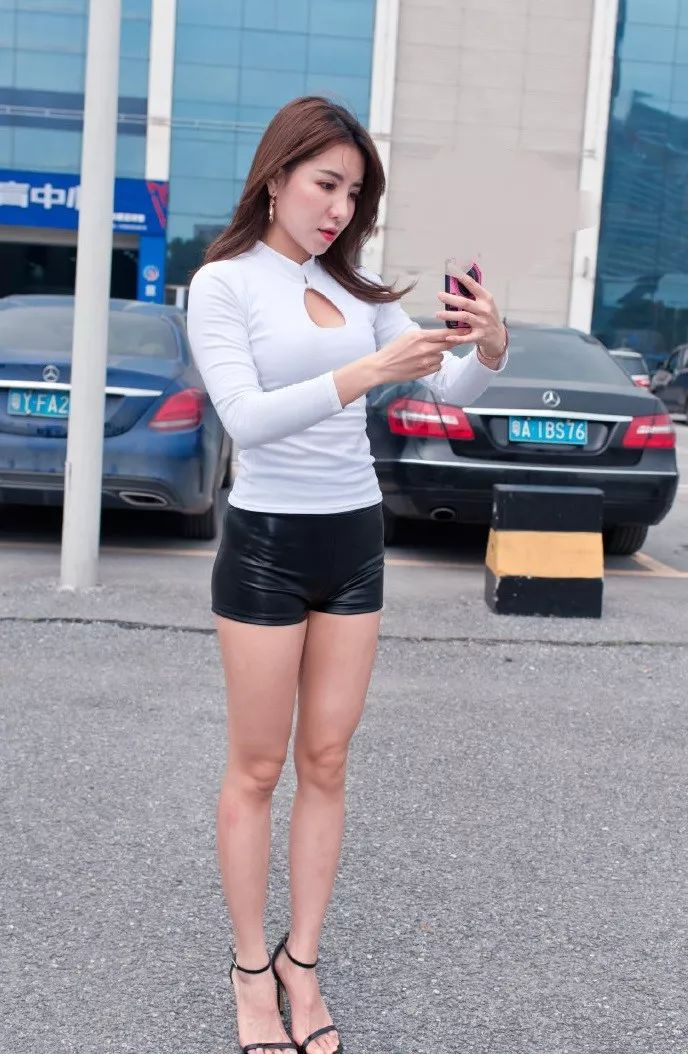 b90476e66e9fe2572ea0e0ac440a5770.png